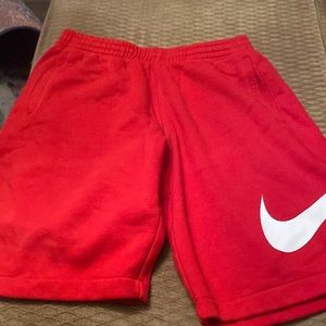 Nike Jersey like shorts with pockets in front 1 in back Size Med. NWOT